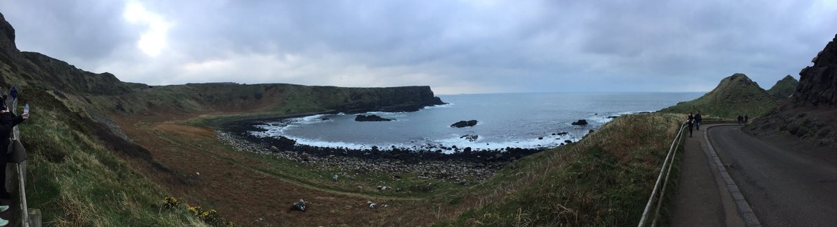 lozandstef's tweet photo. The Giant’s Causeway. https://t.co/Z3oCsYVUTU