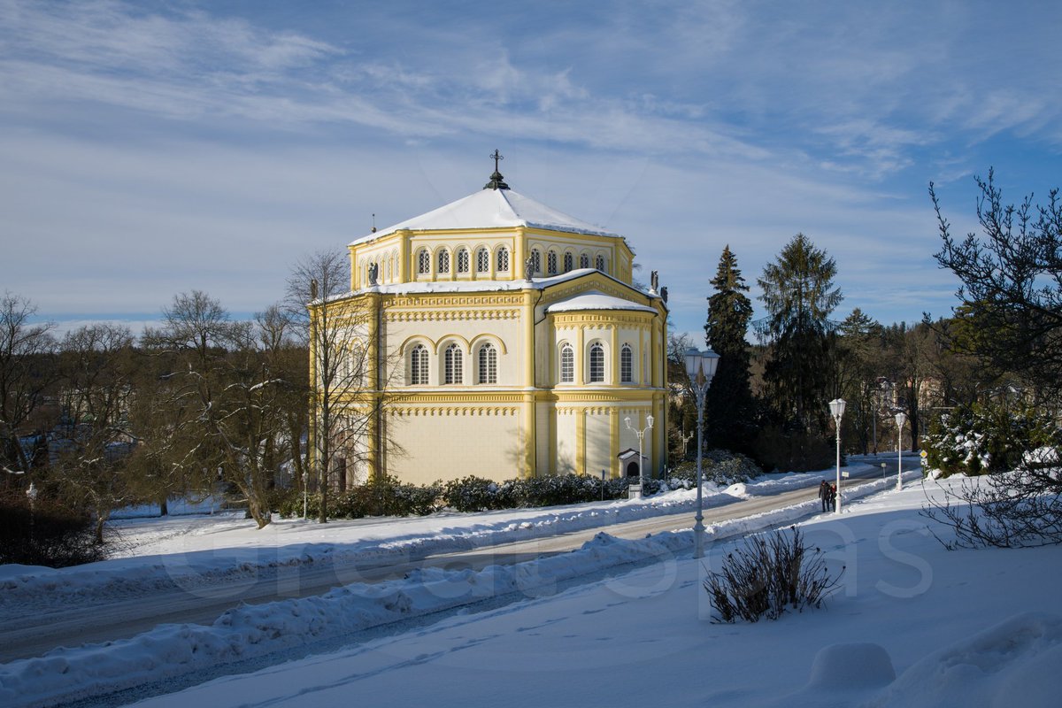 GreatSpas's tweet photo. Mariánské Lázně: katolický kostel Nanebevzetí Panny Marie /Römisch-katholische Mariä-Himmelfahrt-Kirche ----- Church of Virgin Mary Assumption/
#GreatSpas #GreatSpasOfEurope #MarianskeLazne #Marienbad #UnescoCandidate #CzechRepublic #Czechia #VisitCzechia #VisitCzechRepublic https://t.co/xlngWzx7PA