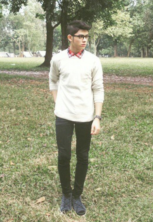 lutfiaatha's tweet photo. @askmenfess gtg bettttdahhh gakuattt mirip zayn malik https://t.co/If79ePiRGz
