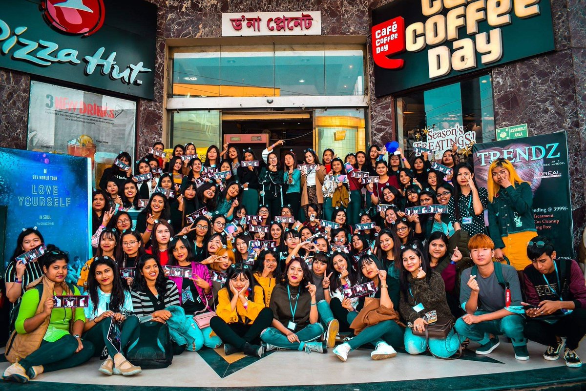 BIPJIN1's tweet photo. The luckiest ARMYs
#LoveYourselfinSeoulFilminIndia 
#Northeast
#2nd_feb
#Afternoon_show https://t.co/oAJtLwnYJI