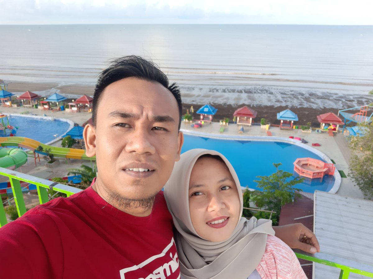 unhybas89's tweet photo. Love this moment.. loving him till Jannah..#weekenday ππππ€π https://t.co/ZyOAfidHNl