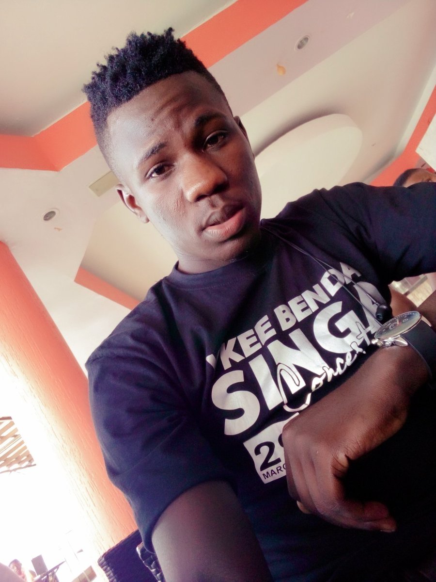 ElevateStudioUK's tweet photo. #SingaConcert Merchandise is available from Mpaka Records at Buziga (Katuuso Stage) Prices from 30k

#GetTheLook #YourConcert

29th March @ Kampala Serena 
30th March @ Satellite Beach Mukono 
31st March @ Freedom City

#ELEVATE #Singa #KwisoBando 

Model: @PromoterPeter https://t.co/qgq7d3IBOS