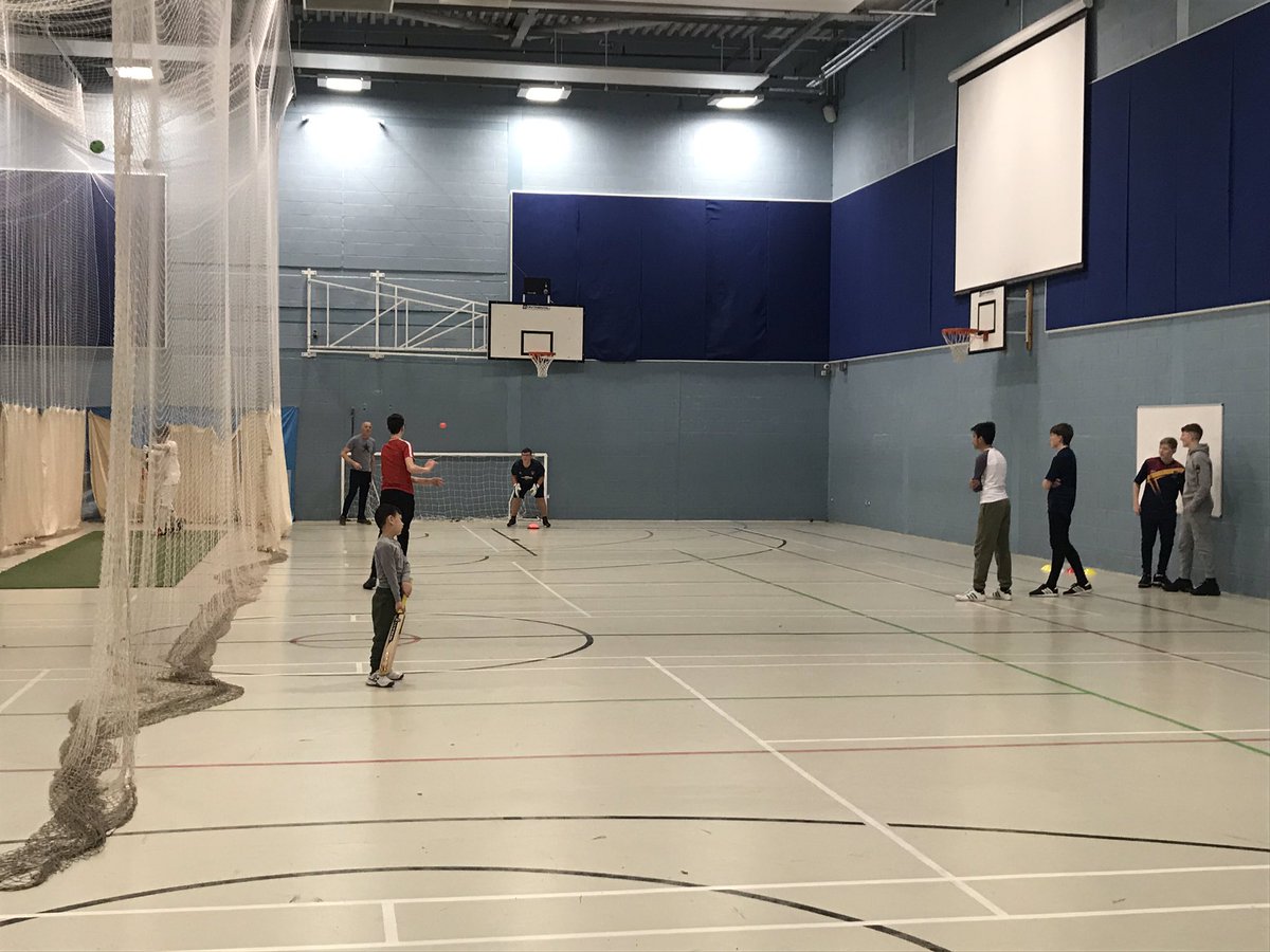 Farnworthcc's tweet photo. That time again!! Fcc junior training at @EssaSportCentre some great fielding/catching drills from @KeithSchoey #workingthemhard https://t.co/gLMbI5sQCO