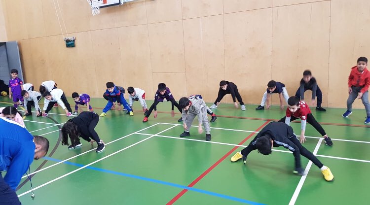 AlumRockFA's tweet photo. Sessions in full flow #tinytotts #under12s #under16s https://t.co/41ZvxCuvyX