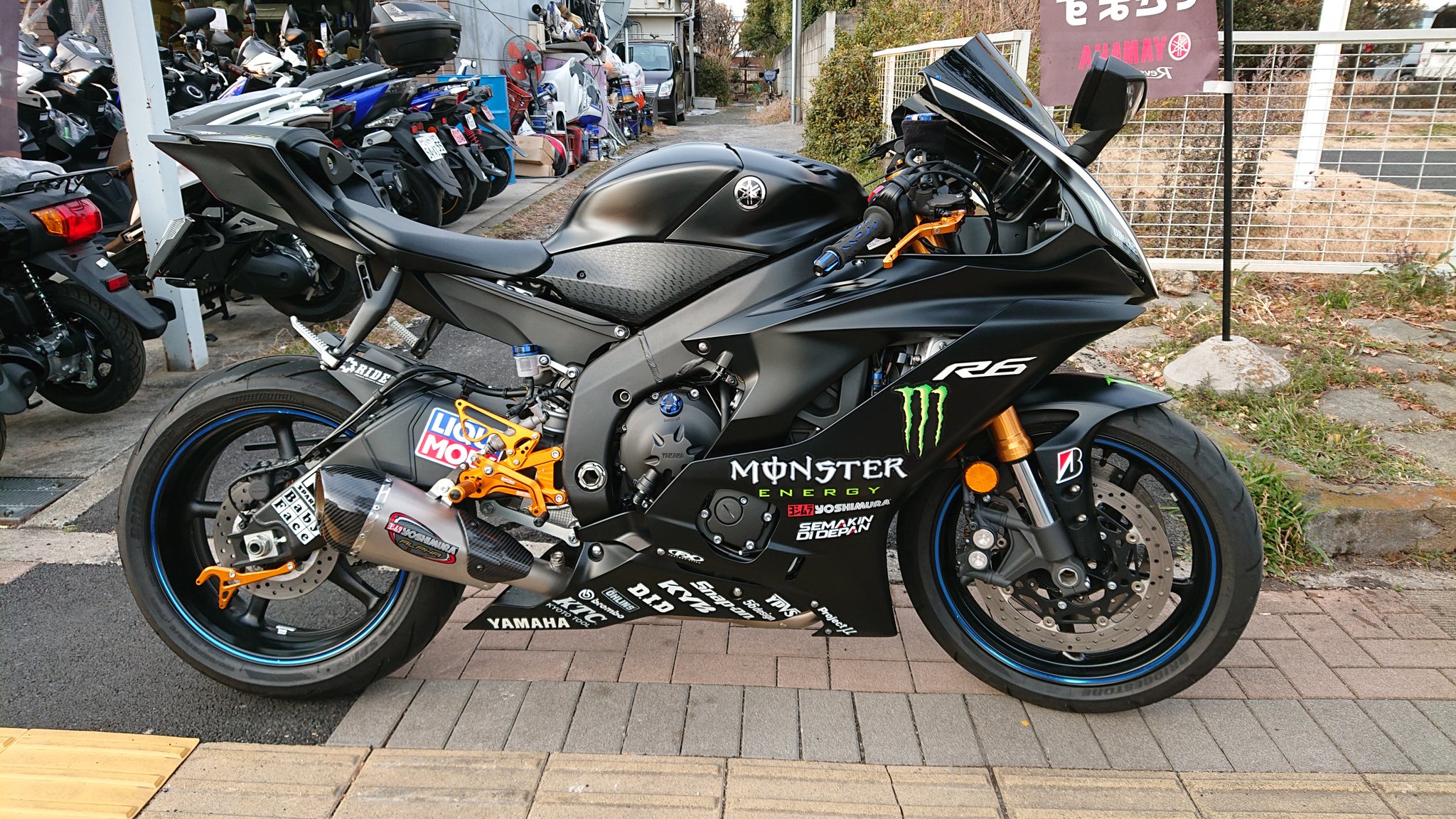 Ysp三鷹 Twitterissa R6にpuigレーシングスクリーン ベビーフェイス スタンドフックを装着 Wさん いつもありがとうございます Bn6 R6 T Co Eivjupoqc9 Twitter