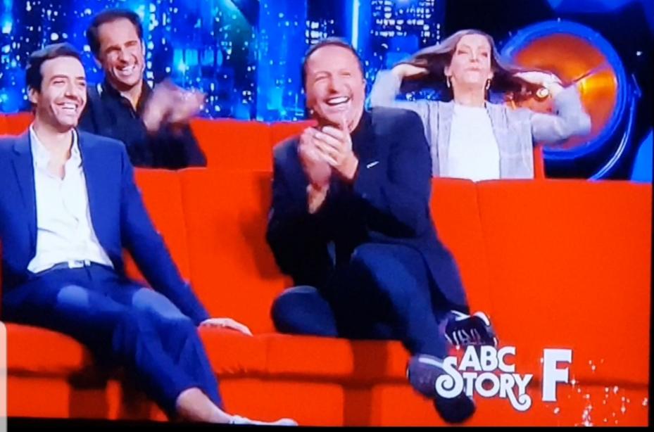 Jarrynette34's tweet photo. L'ABC Story le plus fou de @OfficielVtep quels fous rires entre la dinde pas fourrรฉe et coquillette alias @PhilippeLacheau rebaptisรฉ par @JarryAtypique et une @Elodie_Fontan en plein fou rire ๐๐๐๐ #VTEPnolimit #VTEP https://t.co/y0iSElX1fB
