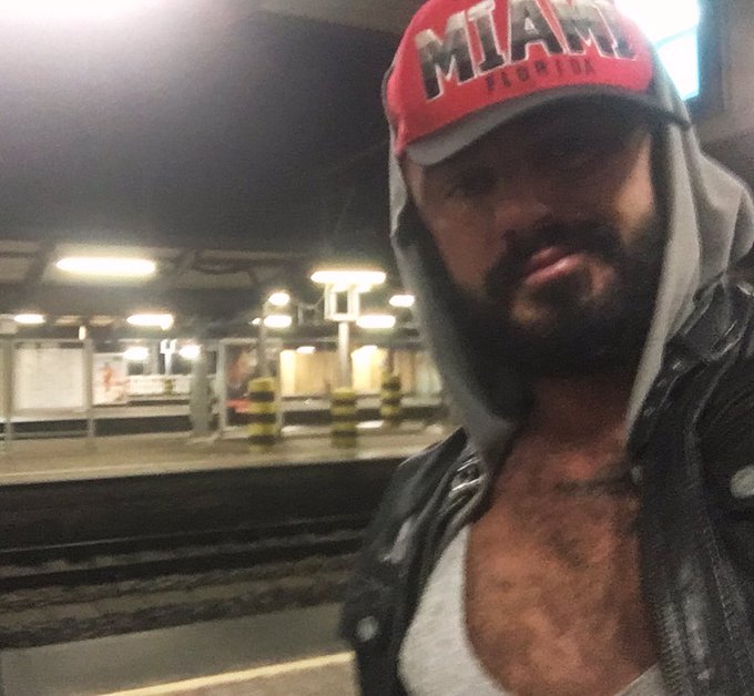 🚆➡️✈️.....🌍🛫🌎 https://t.co/gSwZexAABa