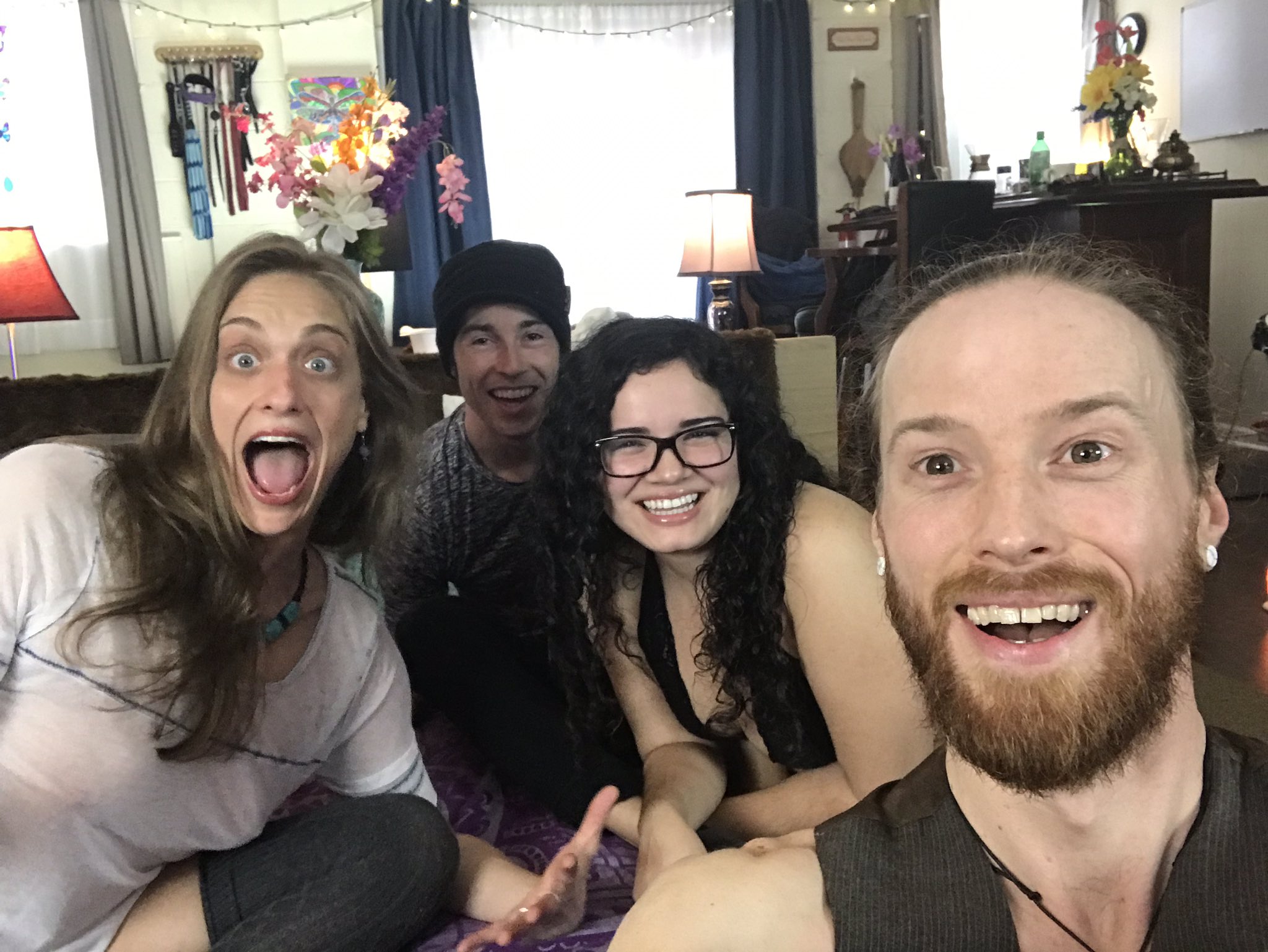 🔥Melissa 🔥 on X: I don't know what to say. Yes, we will “swap”. Yes, we  are all “bi”. t.co7Laz7H3pF2 t.cozDI2f1gAHg  X