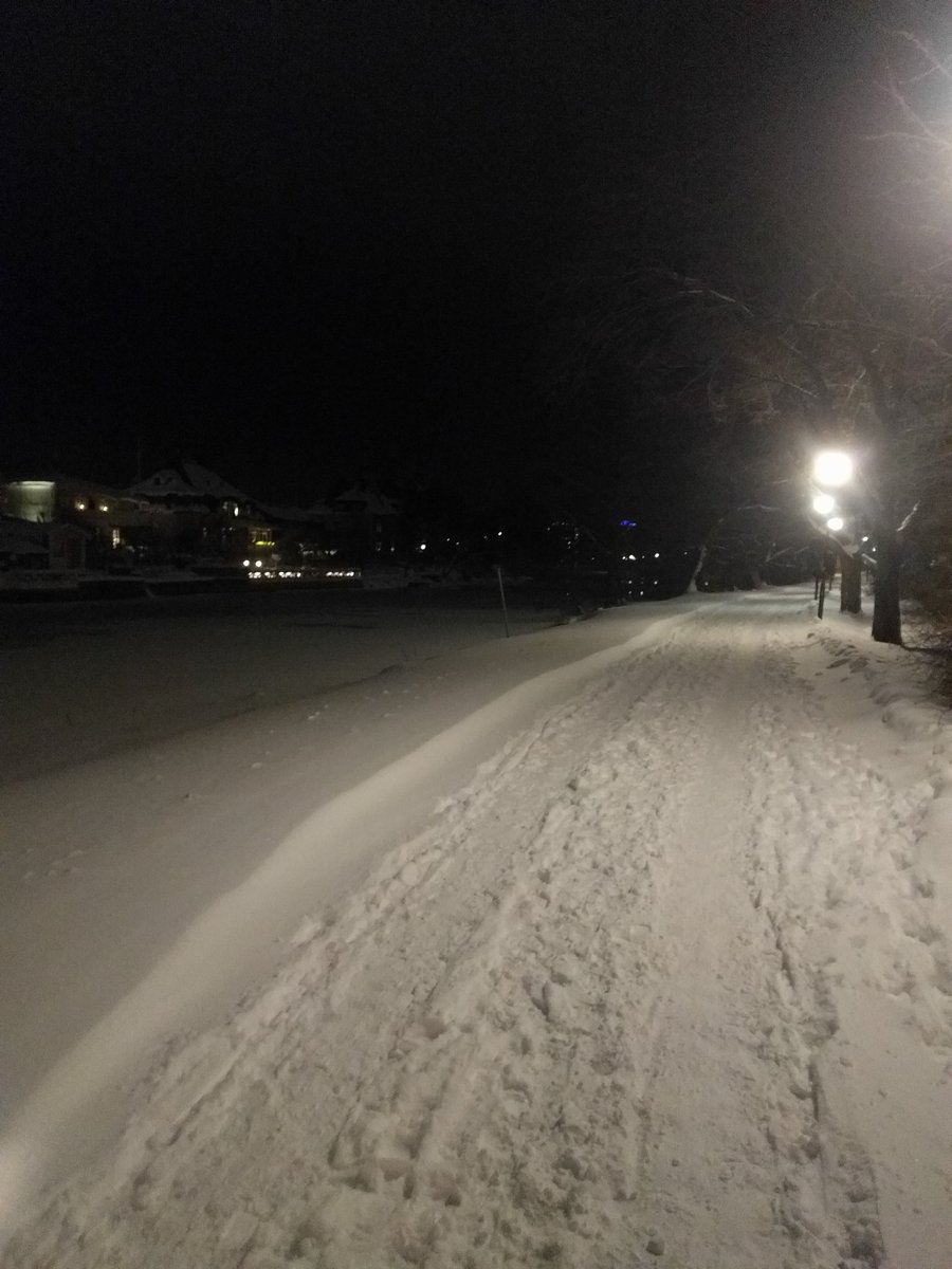 KentMossback's tweet photo. @talkSPORTLive Walking the dog in a ten degrees Celsius cold Örebro Sweden. City will win 4 - 2 https://t.co/7sSFzLTbRN