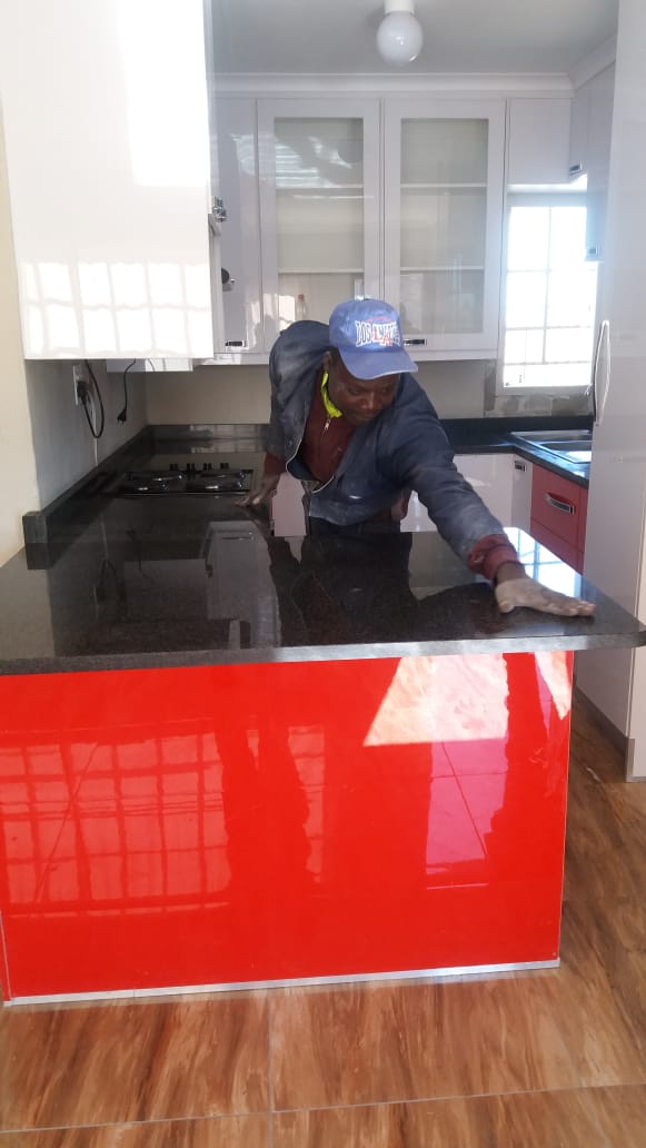 jsconstrctxngrp's tweet photo. @AdvBarryRoux February DISCOUNT!!Isac from BPE has a talent of Carpentry.Anything you want he can do it at reasonable price.He is based in Gauteng. To get hold of him @ BPE whatsapp 0723945328 or Call on 0836973091. RT his work to support him.  #FirstTimeIGotHigh #DateMyFamily https://t.co/hXVLJtduNN