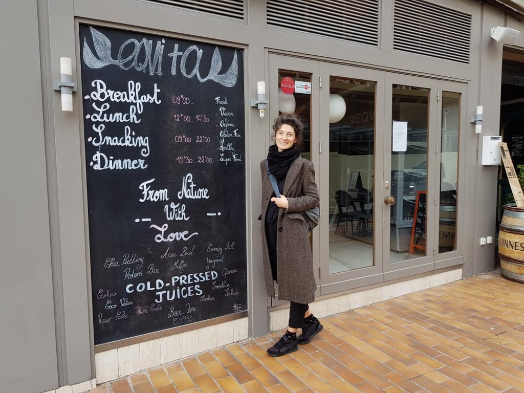seasonails's tweet photo. Djoker's mischievous ways... eqvita is closed for january and... february too? Glutenfree, nowhere to go ☺#nolefam #djokernole #Djokovic #eqvita #glutenfree #HealthyFood #novakdjokovic #nolediet #monaco https://t.co/NIKWmuYtv3