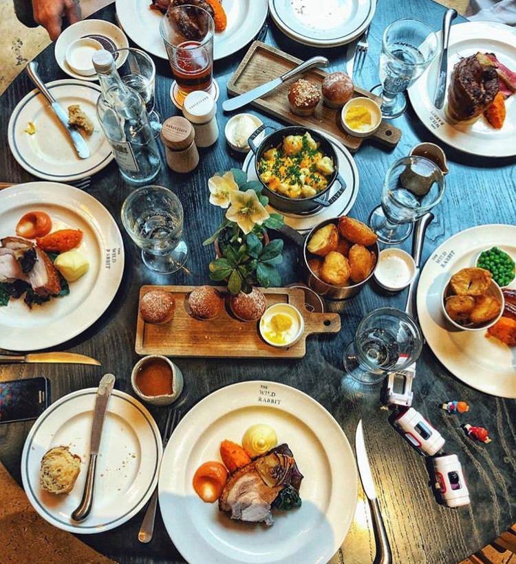 jjuliandesign's tweet photo. Dreaming of Sunday Lunches at @wildrabbitpub today on our bespoke tableware captured by @ShiviRamoutar. https://t.co/Td2To9V6wK #tablelay #repost #daylesford #thewildrabbit #sundaylunch #roast #bespoketableware #bespokeceramics #handcraftedporcelain #repost https://t.co/VtbclPNWsW