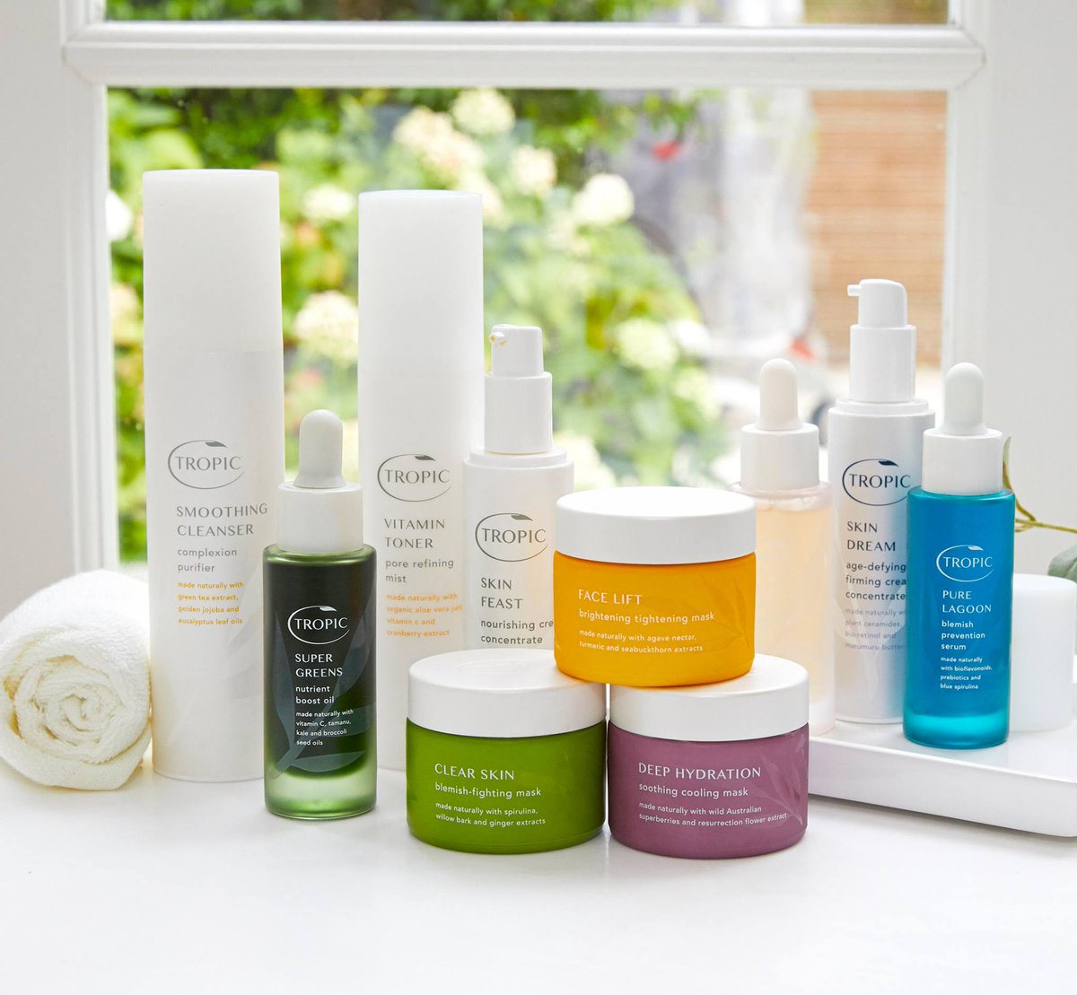 TropicSkincare's tweet photo. Build your ultimate skincare routine with a Deluxe Collection! Including a cleanser, toner, moisturiser, and a free Super Greens Oil, plus...

A choice of free mask: 
💚 Clear Skin 
💜 Deep Hydration
💛 Face Lift

A choice of treatment:
💦Pure Lagoon
✨Skin Dream
🍍Fruit Peel https://t.co/ozffMrXdBu