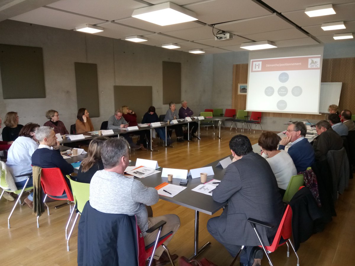 Hier les administrateurs de l'<a href="/AricBretagne/">Aric Bretagne</a> s'étaient donnés rdv à #Breteil pour travailler sur la digitalisation des formations et préparer 2020 <a href="/lucfoucault/">Luc Foucault</a> @LudoCoulombel <a href="/GaelleBerthevas/">Gaëlle STRICOT BERTHEVAS</a> <a href="/PaulPaboeuf/">Paul Paboeuf</a>