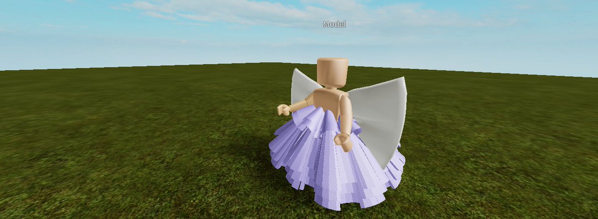 rh_rosalyn's tweet photo. @nightbarbie @LeahAshe @MeganPlays  @Keisyooo i made a skirt took me 3 hours but its worth it <3 https://t.co/Zbw2t26c1R