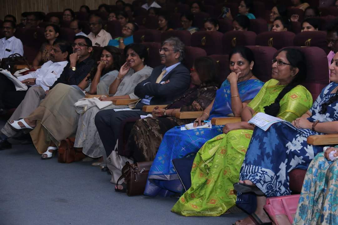 Rnetism's tweet image. From #GadgetAddiction to #Healing - the most concerning current issue faced by parents and educators. As always, fabulously  presenented by @DrHarish139 Witty yet thought provoking  conveying the gravity of the situation, advocating for mental health  and healing strategies.