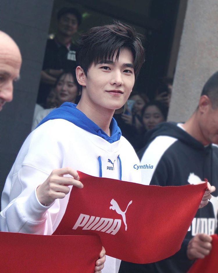 HeirsDoHeirs's tweet photo. [190101] Erick Kim at the inauguration of the new puma store in seoul https://t.co/64kfwew8zI