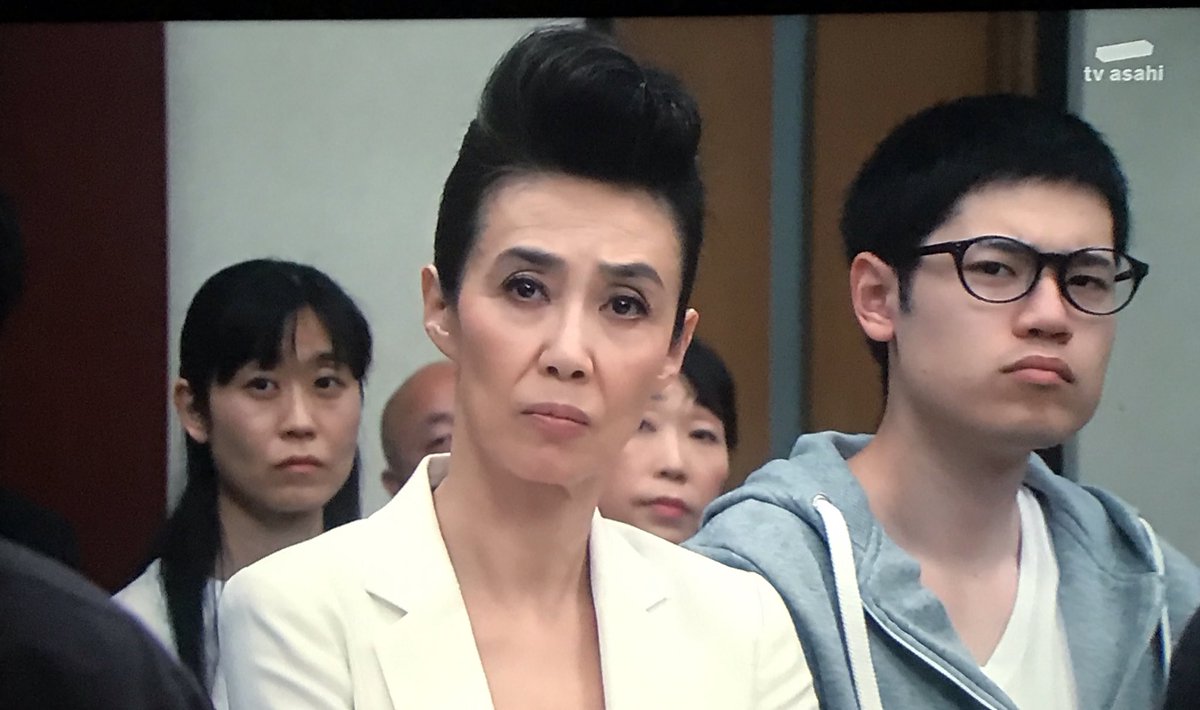 Ikeda 萬田久子様の髪型が気になって仕方ない 疑惑 Ikeda 萬田久子様の髪型が気になって仕方ない 疑惑
