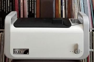高級洗浄機並みに、レコードの音が良くなるらしい‼️
自分もレコードがたまってしまっているので、これでまとめて洗浄したい。