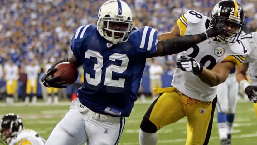Peyton2L's tweet photo. π Edge didnβt get the HOF π call on #NFLHonors2019 βΉοΈ
Who is your favorite Indianapolis #Colts RB?
Do you have a special memory of them?
#EdgeWillBeInOneDay βοΈ
#COLTSNATION π
#RBStable π
#SoManyGreatRBs π€·ββοΈ
#SuperBowl https://t.co/NsUUsWLHt6