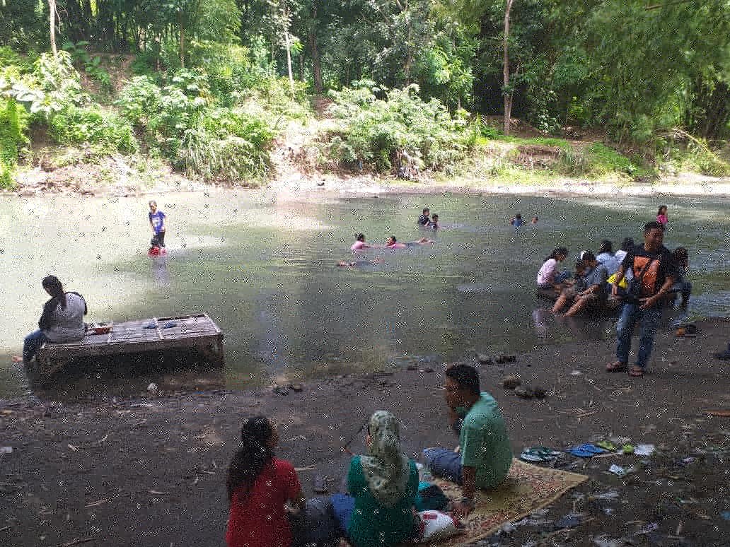 SuarPemudaJogja's tweet photo. Yo byur-byuran neng kali mupung banyune bening....
Dolan ke Kebon Pring Kaligawe Bintaran Piyungan #bantul #jogja
Minggu 3 Februari 2019
#sekolahsungai
#dolanbareng
@BlusukanBantul
@berlian_bintaran
@bantul
@bantul24jam
@Jogja_Sun
@PusdalopsBantul https://t.co/auFIgh7i2L