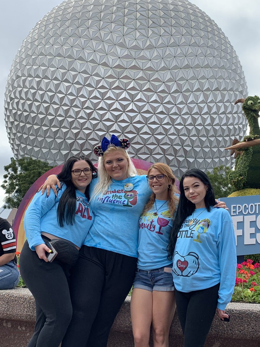 thecatsmeow1203's tweet photo. Memories to last a lifetime! @taylortysenn #finally21 #birthdayfestivities #oneforthebooks #drinkdrankdrunk #Epcotadventures https://t.co/6WsCk6Qzyf