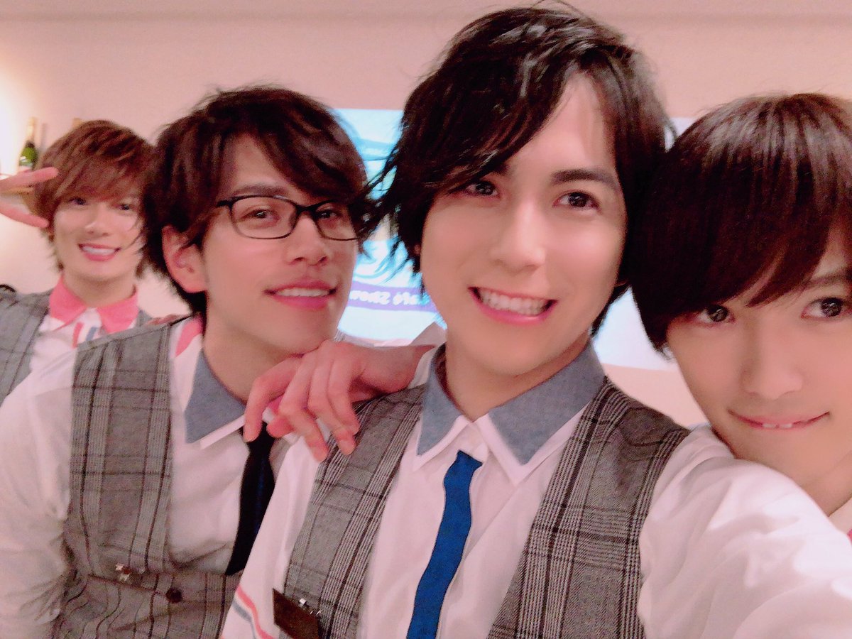 山本大智 Candy Boy Cafe Valentine S Day 名古屋公演にお越しいただきありがとうございました 楽しんでいただけましたでしょうか 新衣装の僕たちはどうでしたか T Co Secsde0eir Twitter
