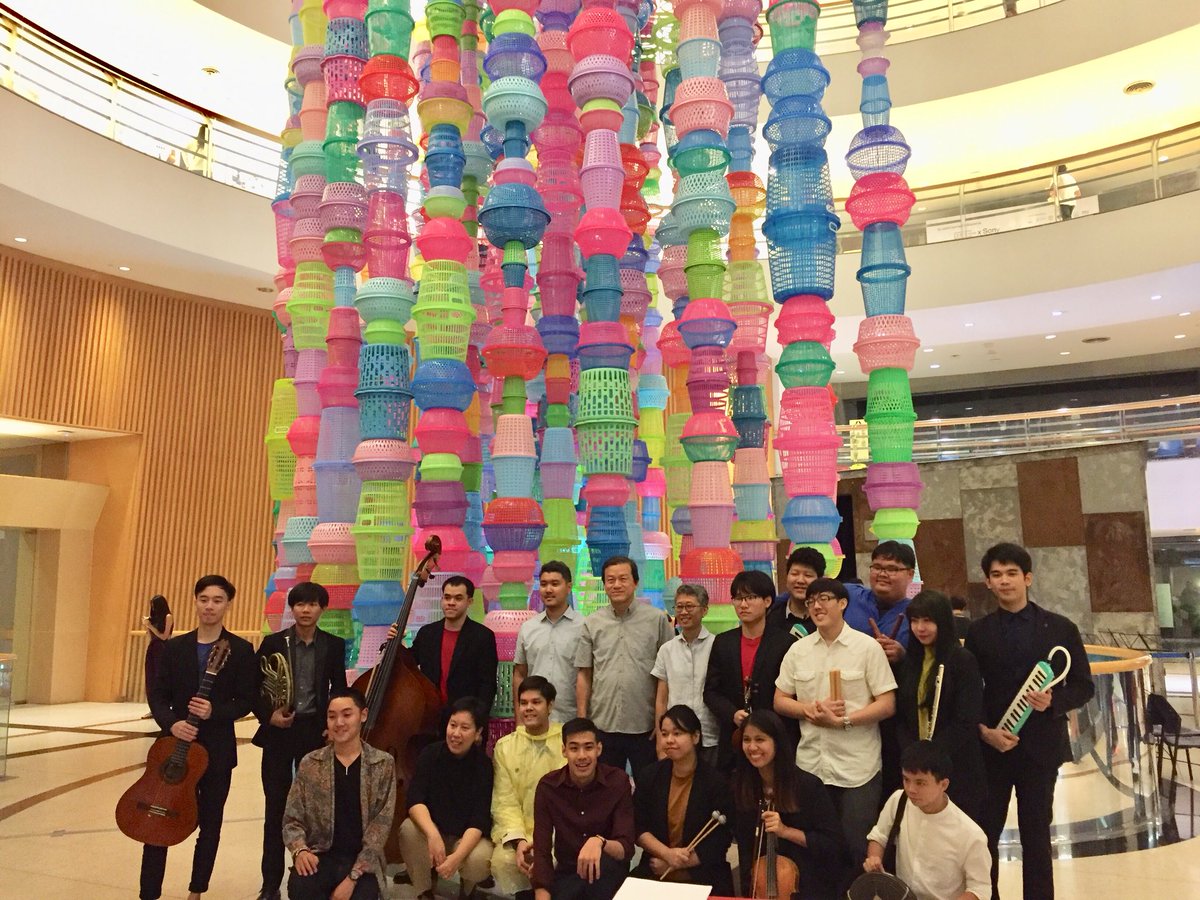 bkkartbiennale's tweet photo. where classical meets improvisation - having a dialogue with Bangkok Art Biennale’s artworks
by Ensemble Laboratory (EnLab)
#improvisation #EnLab #bab2018 #bkkartbiennale2018 https://t.co/4psUwDnYDB