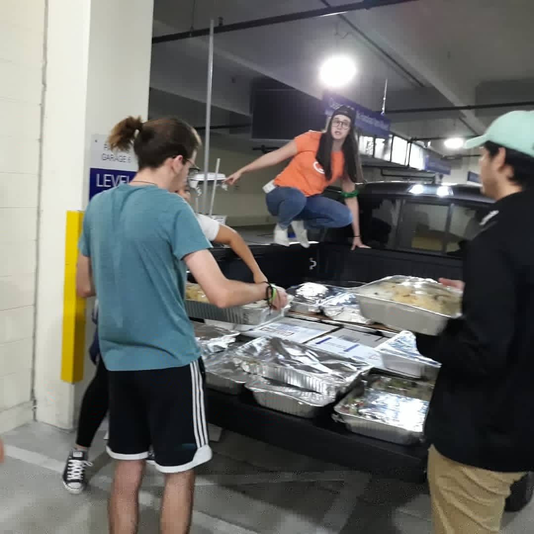 FIUSCIS's tweet photo. @fiumangohacks everyone is working hard the last hours. Who's going to win?!
#mlhacks #mangohacks #worldsahead #fiuscis #fiucec #miami #tech #computerscience https://t.co/KmlJHl1BYJ