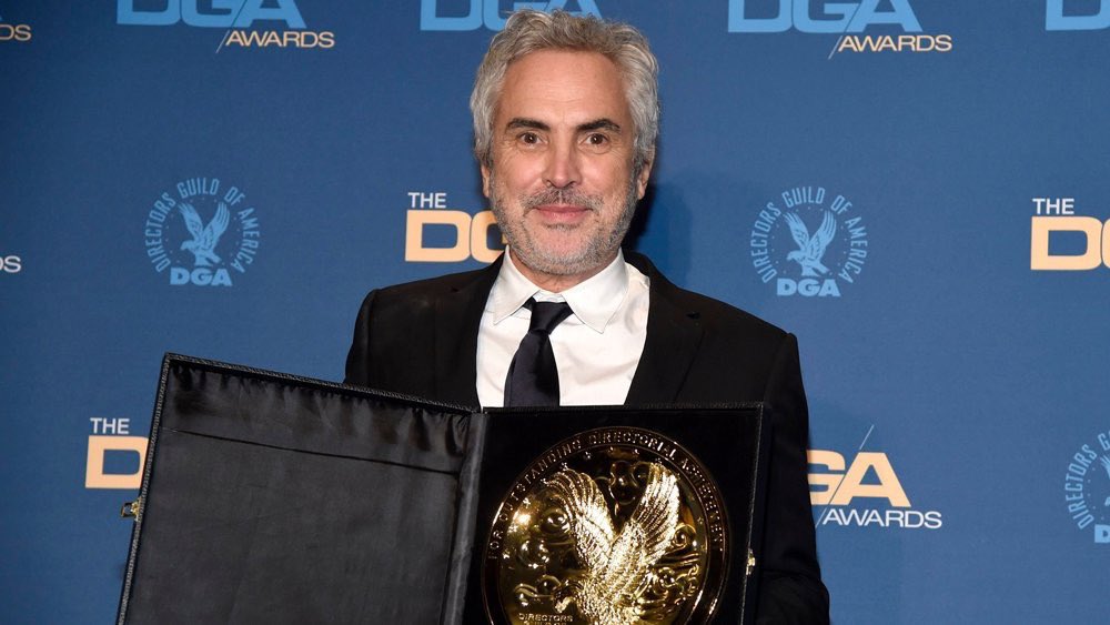 Alfonso Cuaron won the #DGAAward for #Roma, keeping up his awards-season momentum. Cuarón joins Ang Lee’s Crouching Tiger Hidden Dragon as the only foreign language film to win the DGA. Only 6 times in the DGA’s 70-year history has the guild’s winner lost the corresponding Oscar.