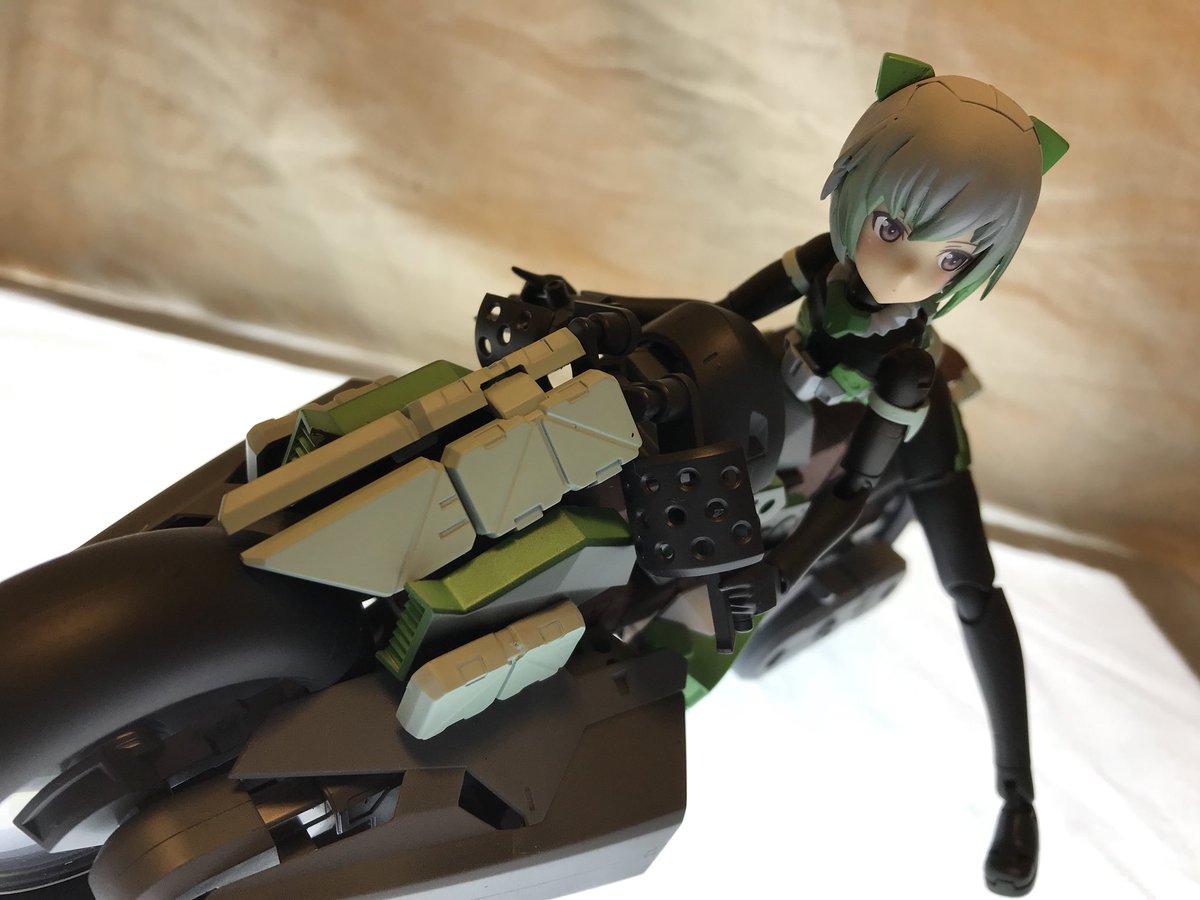 turiron's tweet photo. 今回もなんとかニコ生放送予定の2月8日金曜日までに新作のマイFAガールを間に合わせるつもりなのですが工程とか都度Twitterに上げてる余裕がないカツカツスケジュールなので取り急ぎ今まで作ったうちの子達見て #FULLSCRATCHLIVE #5〜#7+ラジオ #マイFAガール #フレームアームズ・ガール https://t.co/xSJTNfKY58
