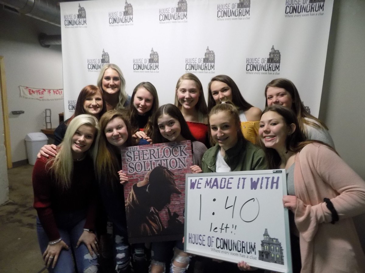 premier14black's tweet photo. 14 Black had a BLAST team bonding at the House of Conundrum Escape room and dinner at Spaghetti works! We were -1 mind (we missed you Malia!) but these girls rose up to the challenge and escaped in the nick of time! #teamwork #nextstepnextlevel #houseofconundrum https://t.co/Sig1T8shDe