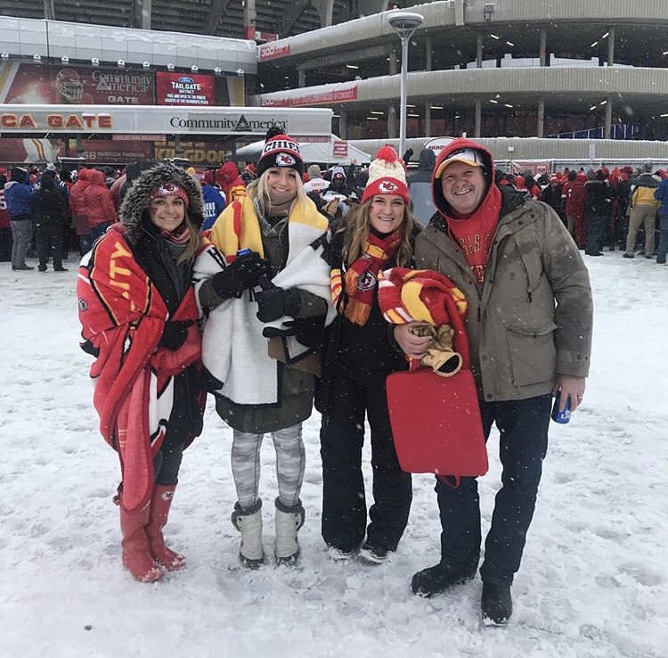 alicat_v's tweet photo. *delusionally wearing Chiefs gear with red wine stained lips at 8 am*

Haha!! Wow!!! Can’t believe we made it to #SuperBowlFMLIII !!!! #ChiefsVsRams https://t.co/TTPyZesFt1