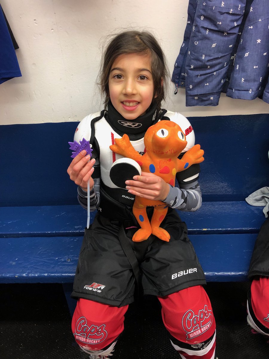 NLGirlsHockey's tweet photo. Shout out to this girl who hustled start to finish and scored her first U12 career goal today!!! Well-deserved POG Sabina!!!! 👏🤛 https://t.co/R5D5HhFTyi