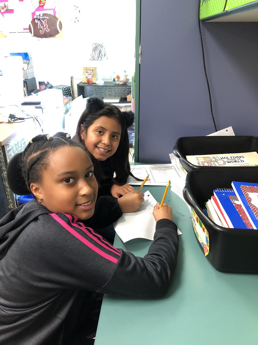 ThornClass's tweet photo. Our Movie Marathon Project was a hit!! Creating our on movie theatre takes A LOT of division!! Now showing “Math in Action”#rcsbestyearyet #projectbasedlearningrocks @RESelem https://t.co/fN2GntTOP2