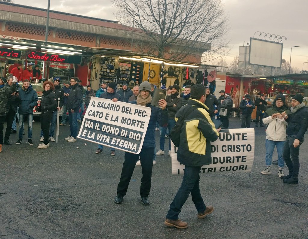 Axxty's tweet image. Oggi venire a #Sansiro per #FCIM in effetti è un pò un atto di fede.... Ma non esageriamo.. #InterBologna