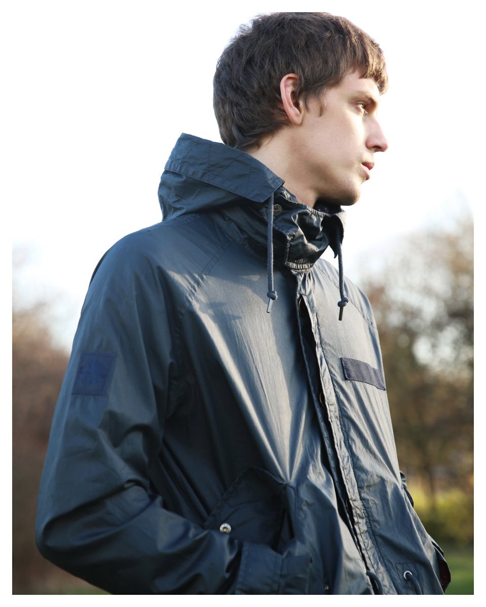 New headline pieces. First up, our signature Parka, updated with a detachable hood, in Navy &amp; Khaki. Shop now: bit.ly/2Ban0WF