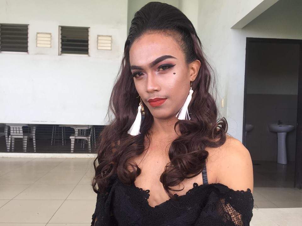 yannyman_'s tweet photo. Hi Chix @chstrls 😍 thank u for trusting my craft, i hope u build more subcriber to your youtube channel! laban lang sa pagiging vlogger. #SubcribeinYoutube #ChesterTV #Vlogger #OffShoulderChallenge https://t.co/y8DGFAOz8Q