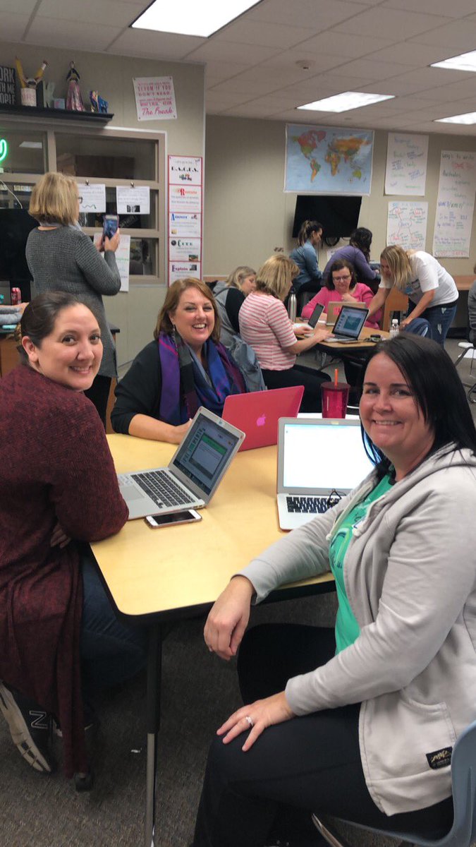 PassionateEDU's tweet image. Thanks to ALL the awesome educators who planned, hosted, attended and presented yesterday @CoachellaCUE #TechFest19! The event was amazing!! #WeAreCue @SueThotz @RandallSampson @Simonometry @Techy_Jenn @MrBAFisher @DesertSandsUSD