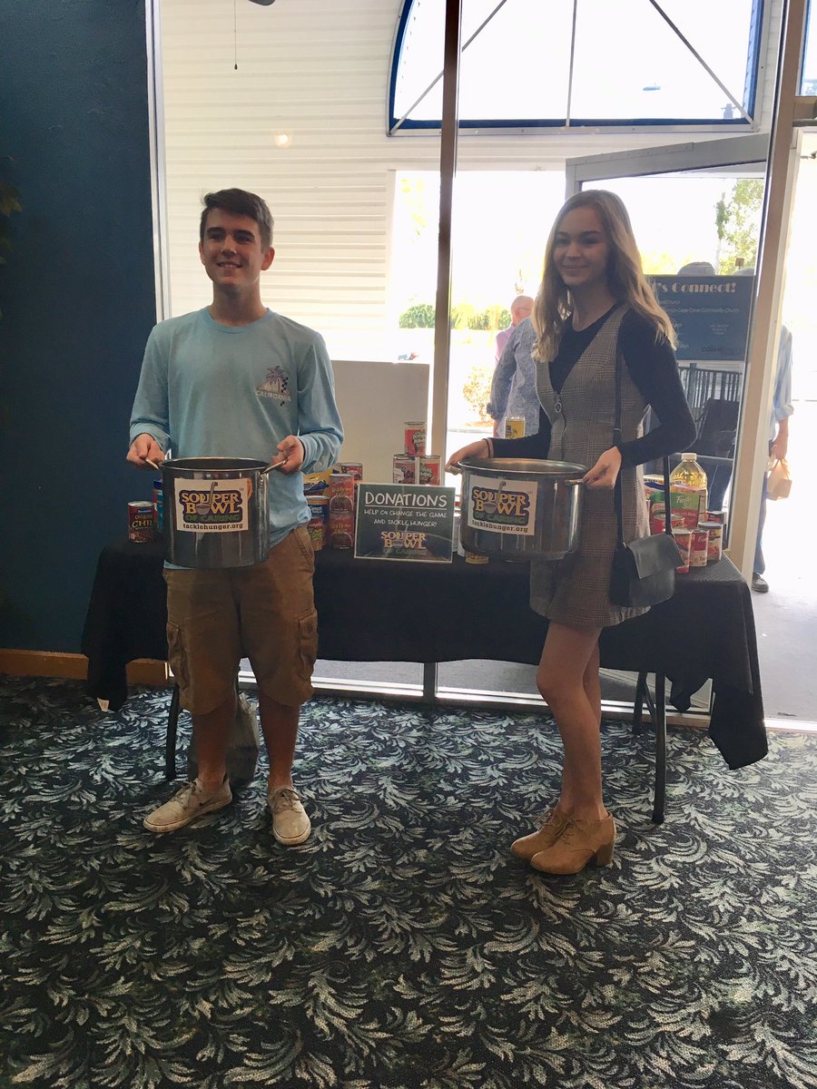 C4youth_cccc's tweet photo. C4 Youth collected canned goods for local food ministries and donations for world feeding missions as part of @souperbowl ! Way to go students!! #tacklehunger #worldchangers https://t.co/358zXTgbQI