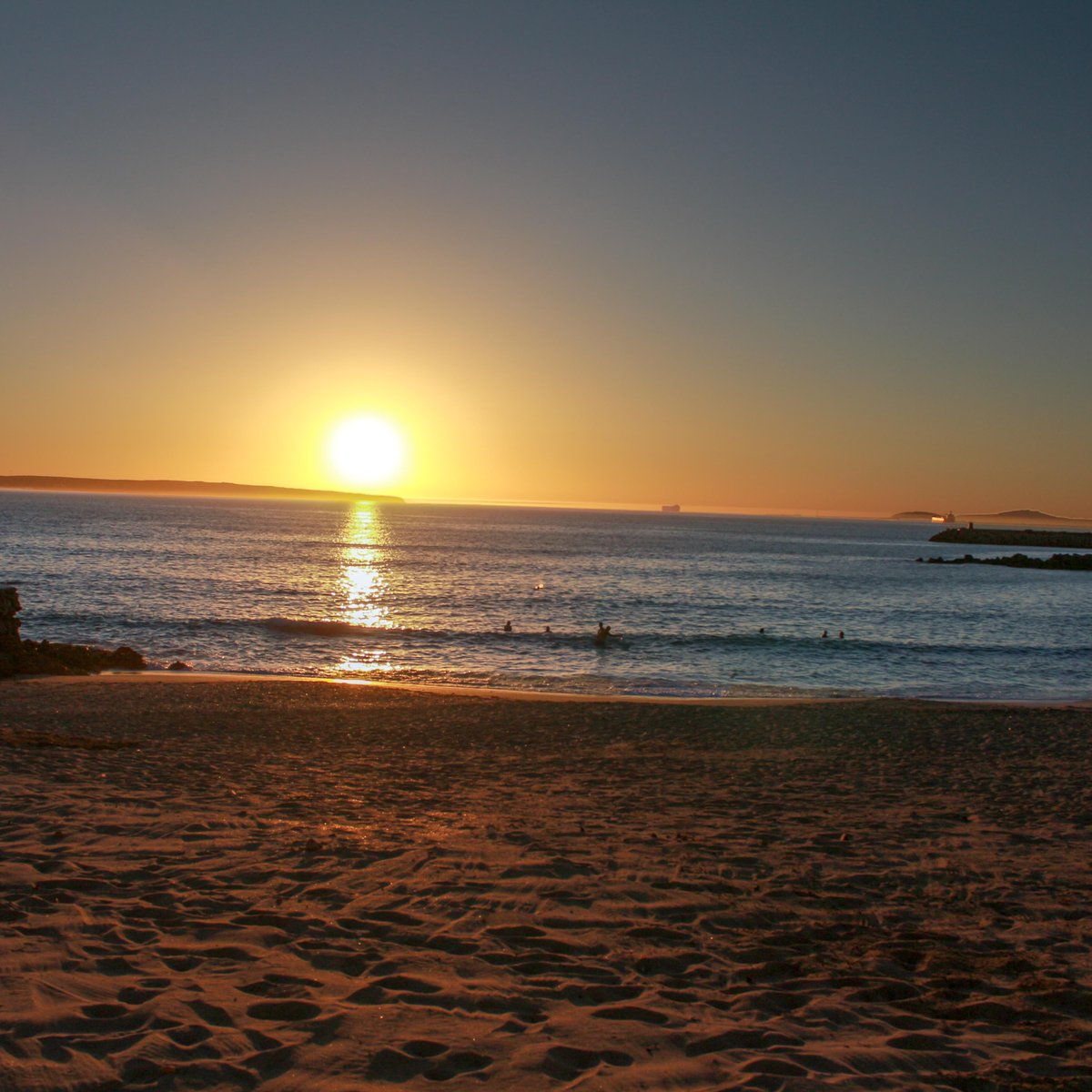 Andre24Social's tweet photo. Sunset at Club Mykonos Langebaan
A special time of day when everything takes a deep breath and only the birds coming to roost making a bit of noise. When you listen carefully, you get the timing just right and the sunsets are magical.
#sunset #mykonos #clubmykonos #Langebaan https://t.co/U9kXQR5mzi
