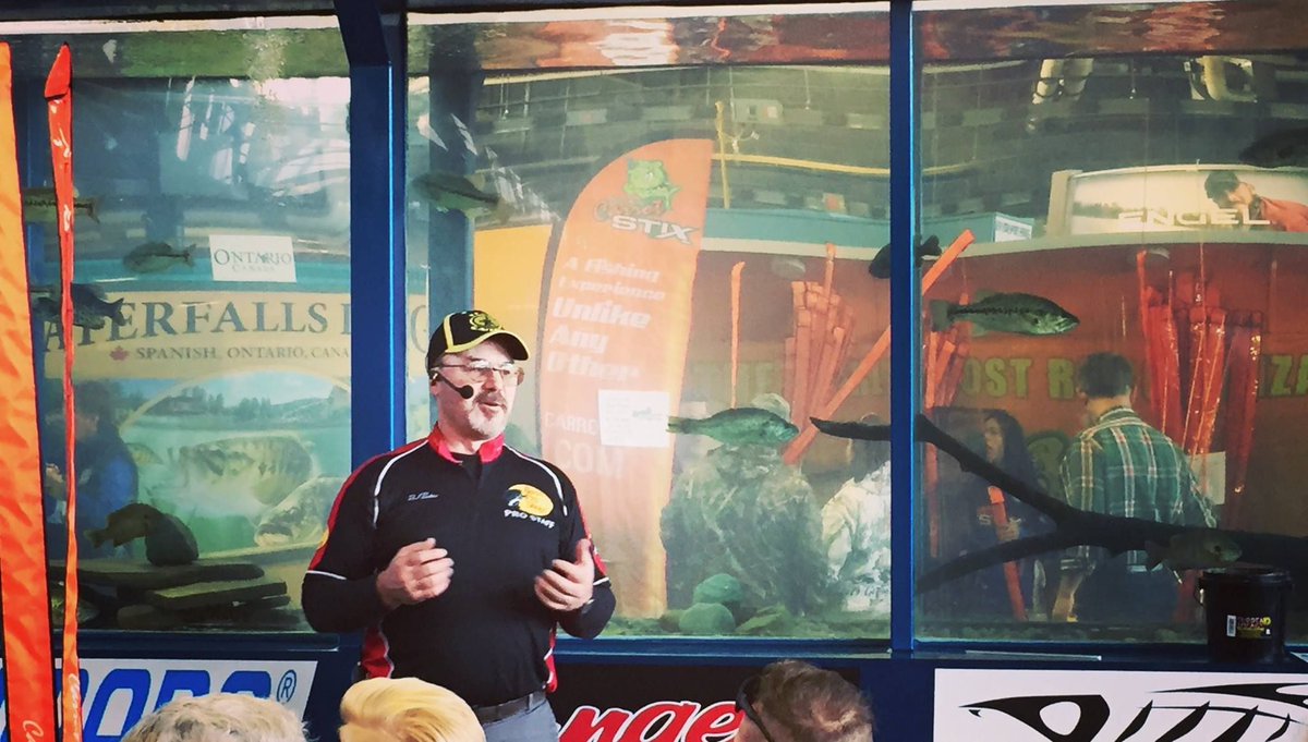 FarmShowComplex's tweet image. Learn from the best anglers in the world with 9 days of seminars and demonstrations at the @NRA_GAOS 5,000 gallon #HawgTank!

🐟 Schedule: buff.ly/2Sj7QYR

#GAOS2019