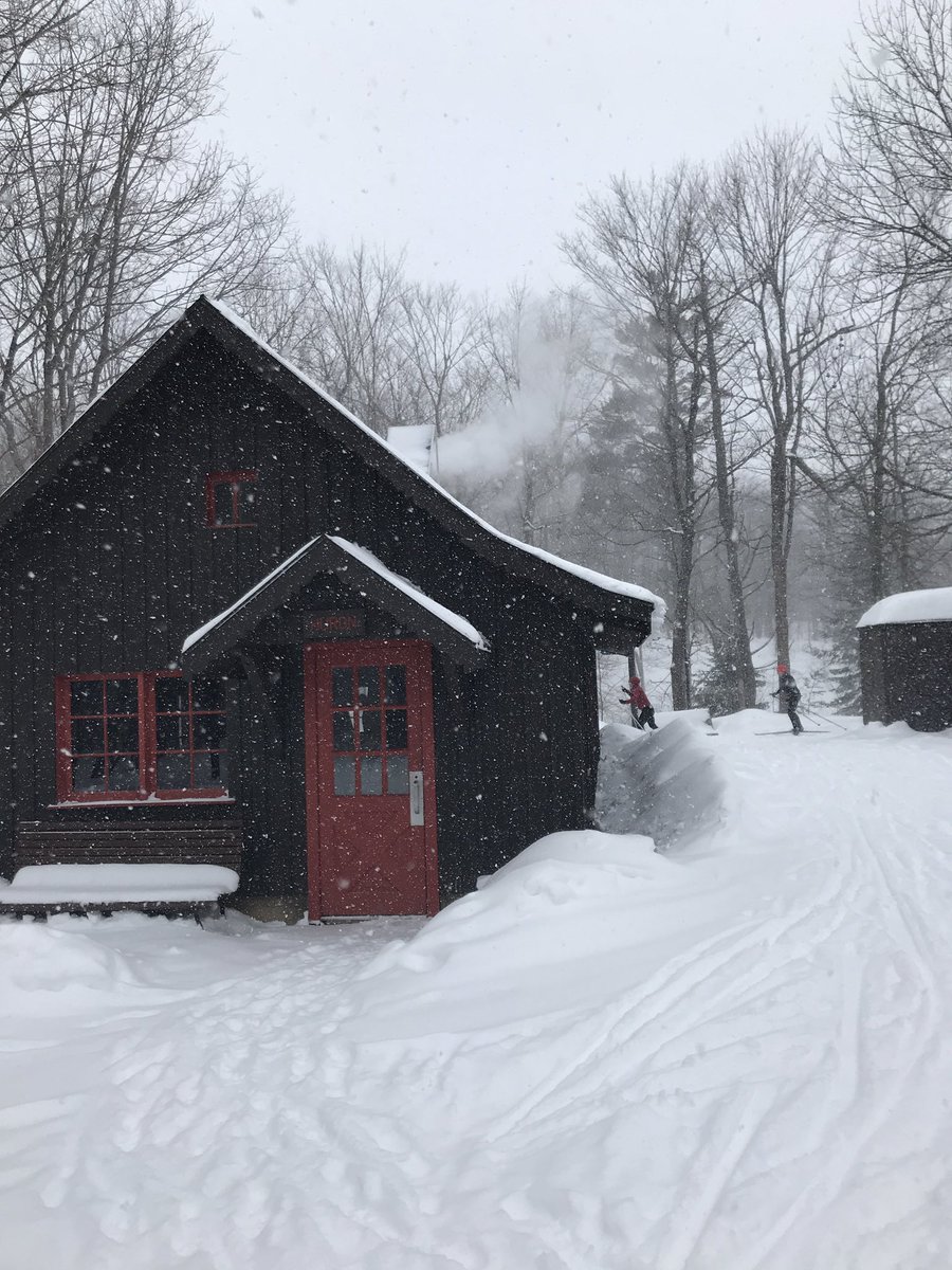 dylwalters's tweet photo. Beautiful week for winter wonderland. #ottawa #chelseaquebec #@NCC_GatPark @CampFortune https://t.co/QhKEkbJLi8