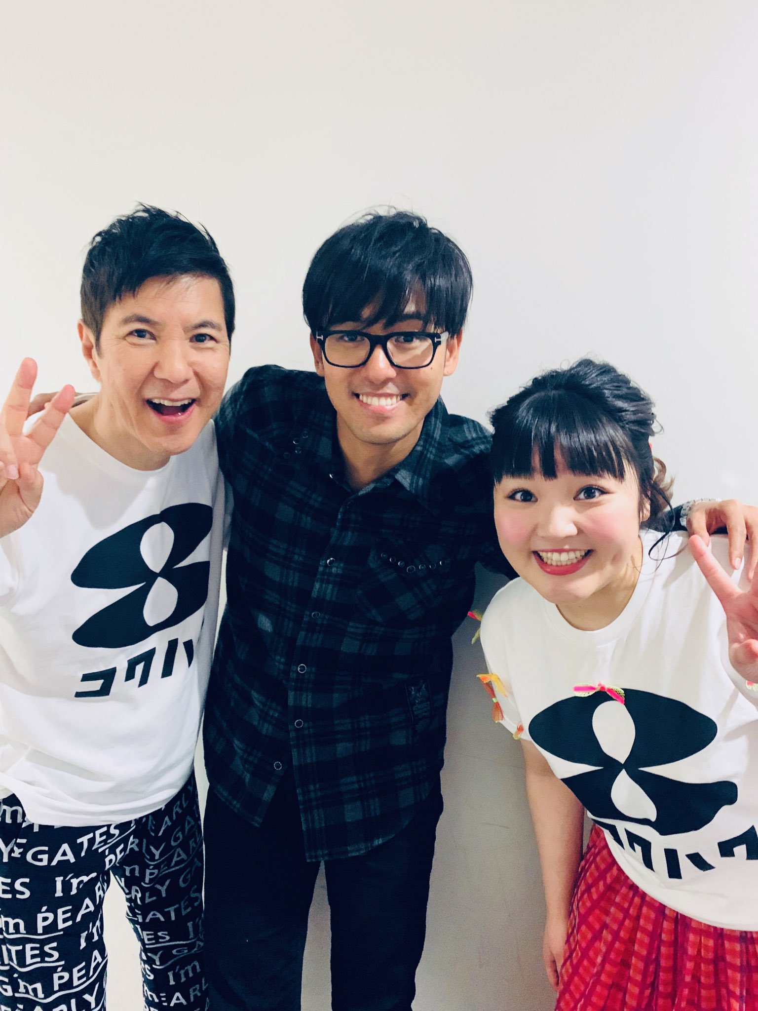 K 関根さんと 可奈子ちゃんのライブに行ってきました 涙が出るほど笑ってスッキリ これは癖になる 笑 関根勤 柳原可奈子 酷白 歌手k T Co Dadzajvbnk Twitter