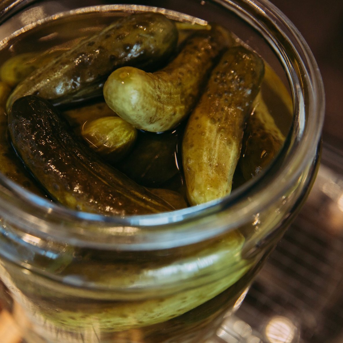 ChachisSandwich's tweet photo. KAYLIN &amp; HOBBS | All Chachi’s locations now have Kaylin &amp; Hobbs pickles in 3 flavours: Mustard / Jalapeno / Kosher Dill. 
Get one as a side or order the Smoked Meat feature with a K&amp;H Mustard pickle in it.  #chachis https://t.co/oZ6C6lLox3