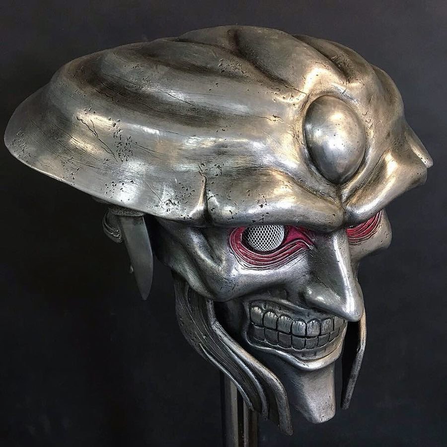 barm frost Få kontrol Fellowship of the Dork on Twitter: "Yoshimitsu Helmet - Tekken 3 Fibreglass  Cast, 2017. At some point I need to remake my Yoshimitsu cosplay, which  means making a new helmet. I need
