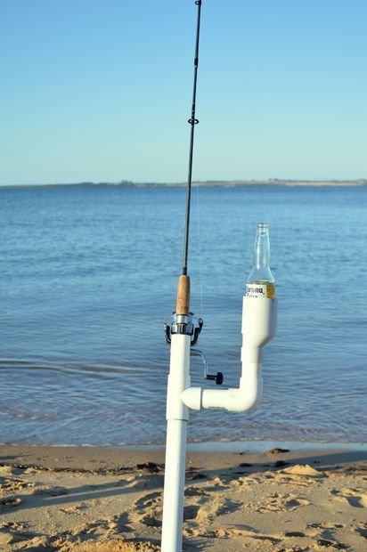 ismyhappy's tweet photo. Ultimate Fishing Rod Holder https://t.co/eooEXzznGI