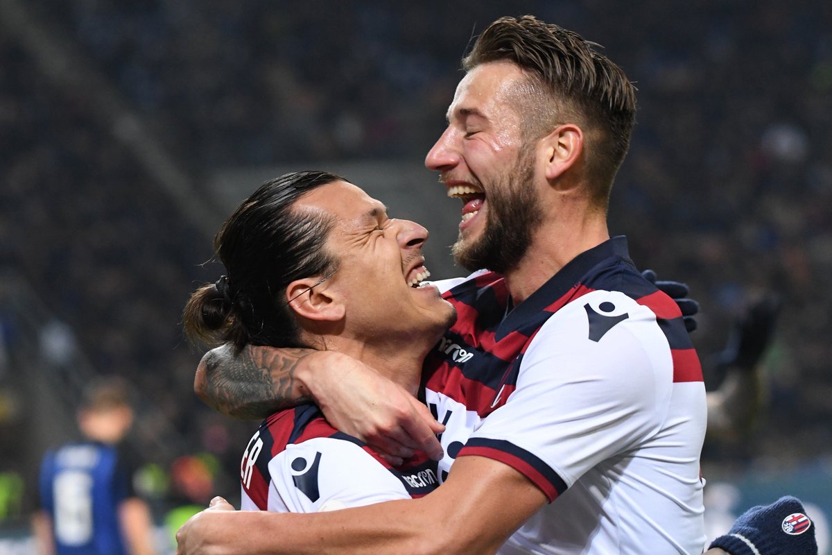 BolognaFC1909en's tweet photo. 💥 Our first away win of the season, and what a way to do it! 💥

FORZA BOLOGNA! ❤💙

#InterBologna 0-1
#WeAreOne 🔴🔵 https://t.co/UHZthOAQtj