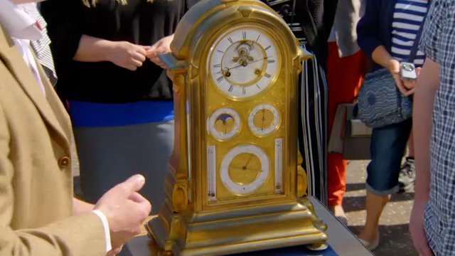BBC_ARoadshow's tweet image. A stunning clock to mark a stunning achievement – this was presented to the man who helped build the lighthouse on Wolf Rock on the Isle of Scilly and #AntiquesRoadshow expert Alastair Chandler says it&apos;s worth up to £6,000