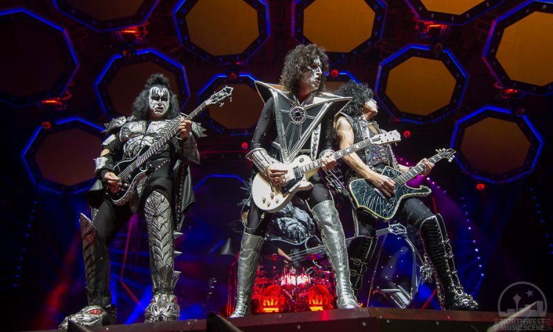 RT genesimmons : RT NW_Music_Scene: Who went to see KISSOnline last night? Here's our review. KISS Delivers Monster Performance in Front of a Packed Tacoma Dome northwestmusicscene.net/kiss-delivers-… via NW_Music_Scene #LiveMusicNorthwest Tacomadome genesimmons PaulSt… twitter.com/genesimmons/st…)